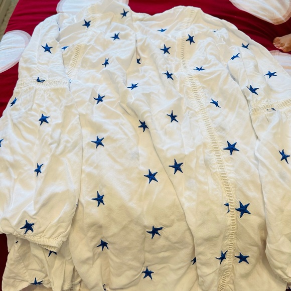 White and blue blouse woman size small - Picture 6 of 6